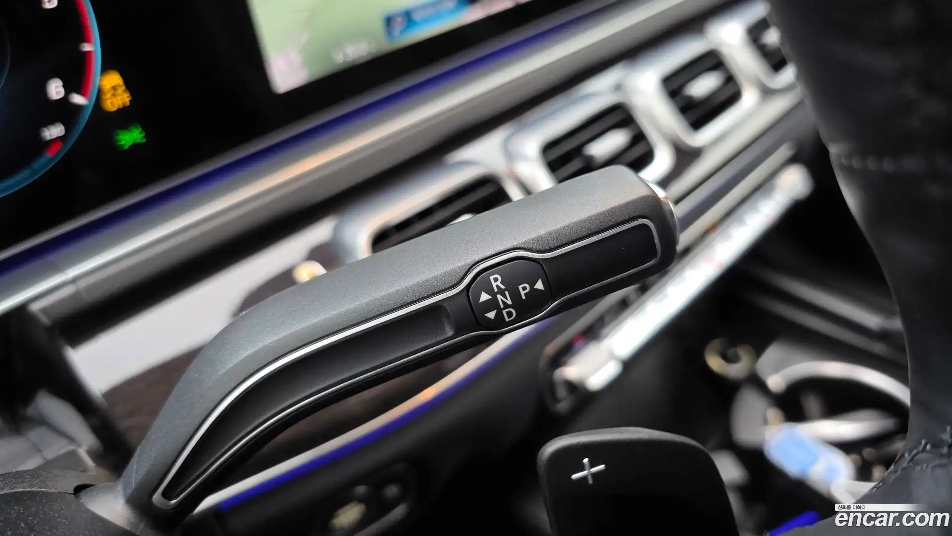 GLE-Class Mercedes-Benz 2021.5-INNER-009