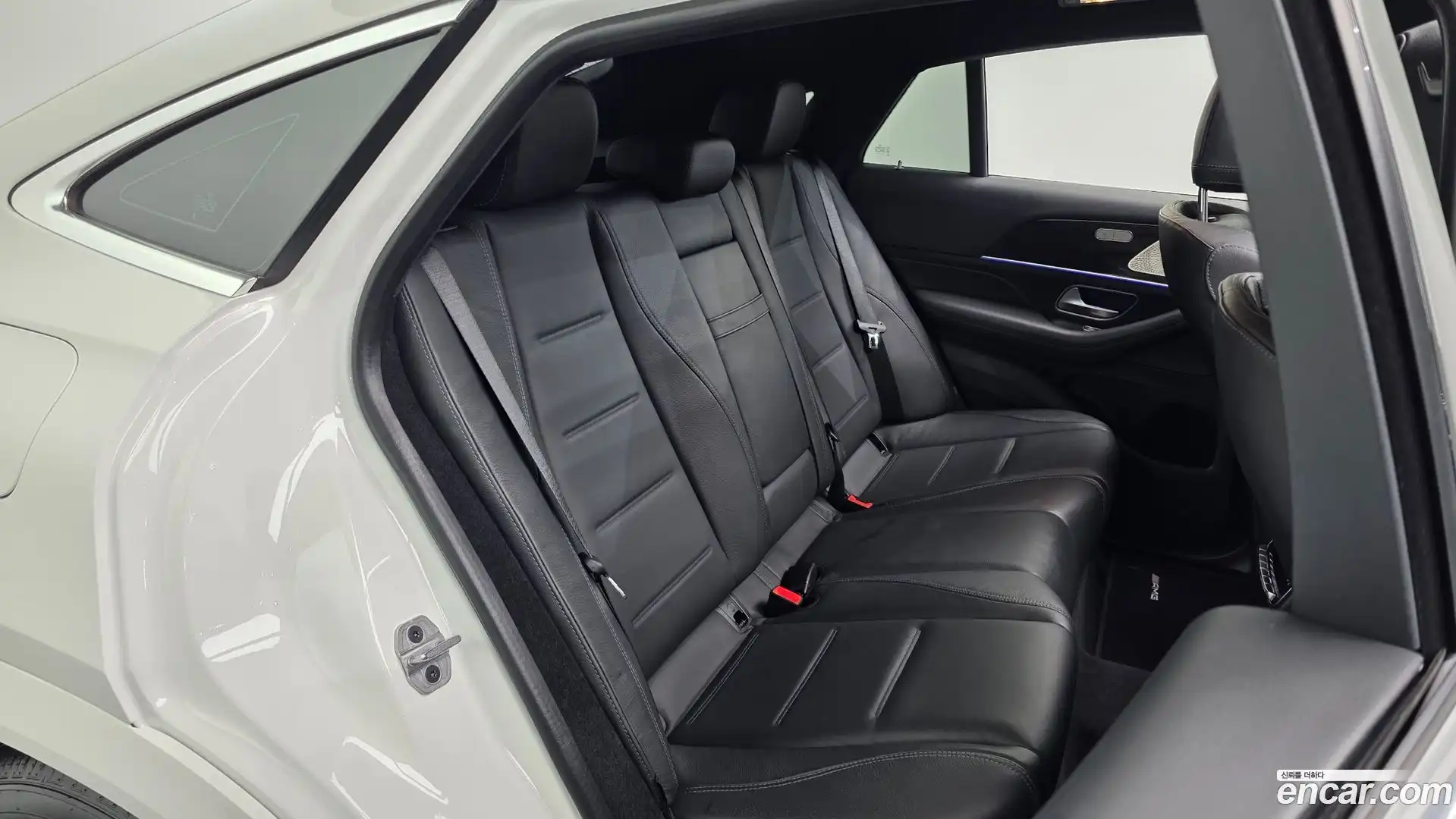 GLE-Class Mercedes-Benz 2021.5-OPTION-015