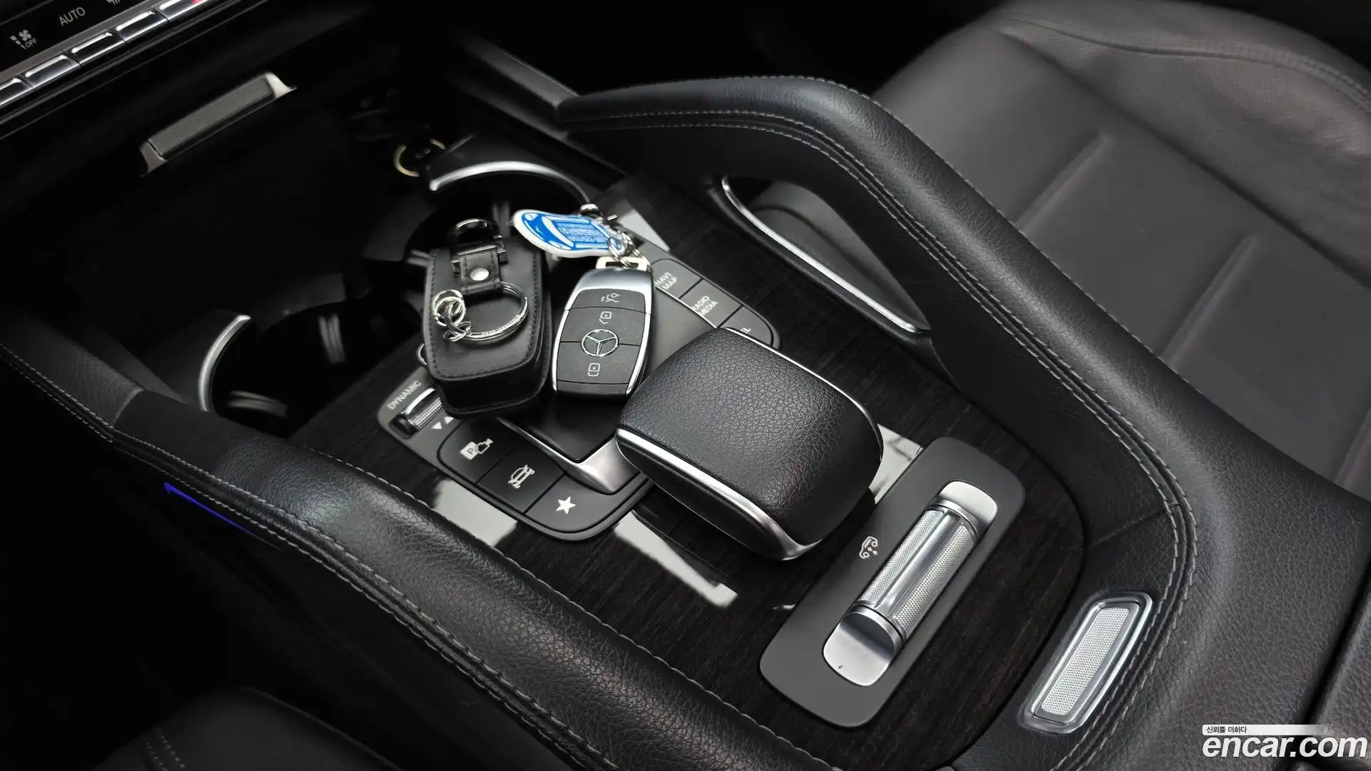 GLE-Class Mercedes-Benz 2021.5-OPTION-023