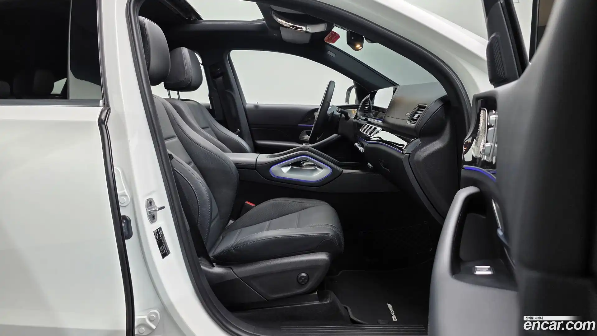 GLE-Class Mercedes-Benz 2021.5-INNER-036
