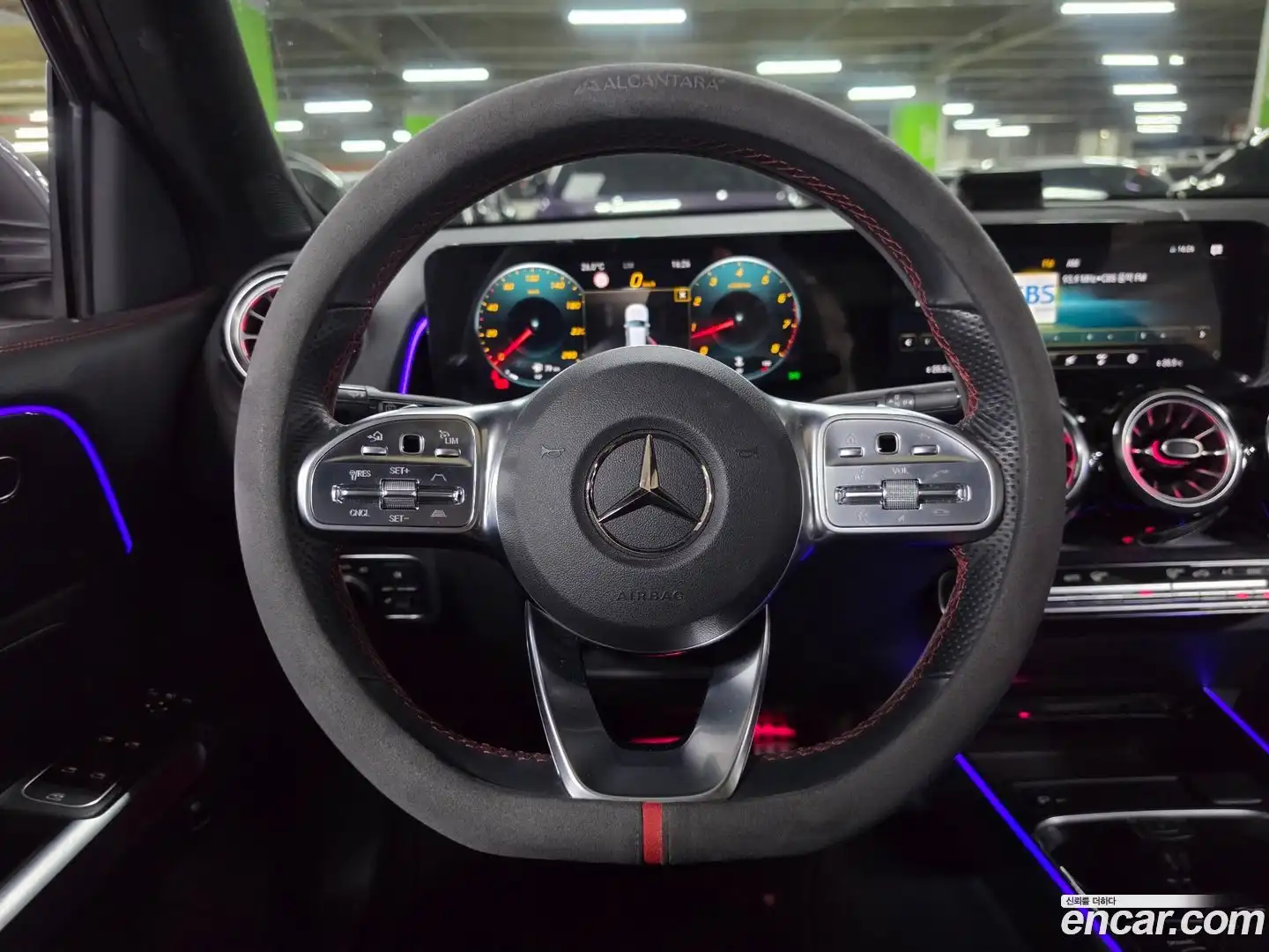 GLB-Class Mercedes-Benz 2022.6-OPTION-019