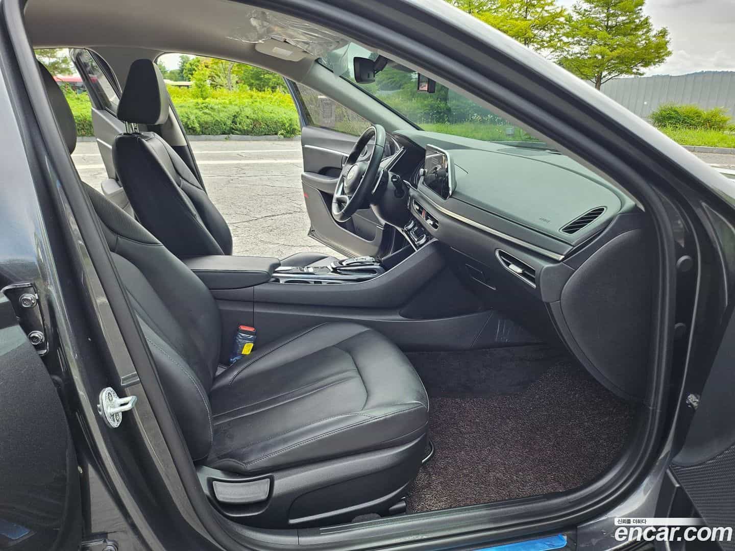 Sonata Hyundai 2019.10-OPTION-017