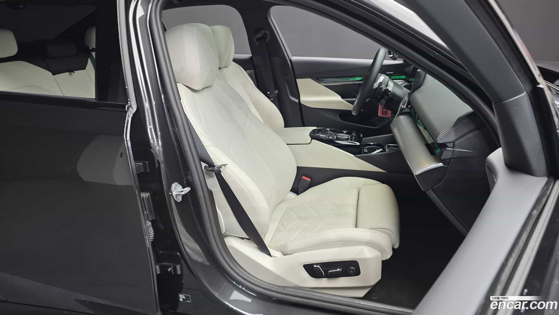 5-Series BMW 2025.9-OPTION-016