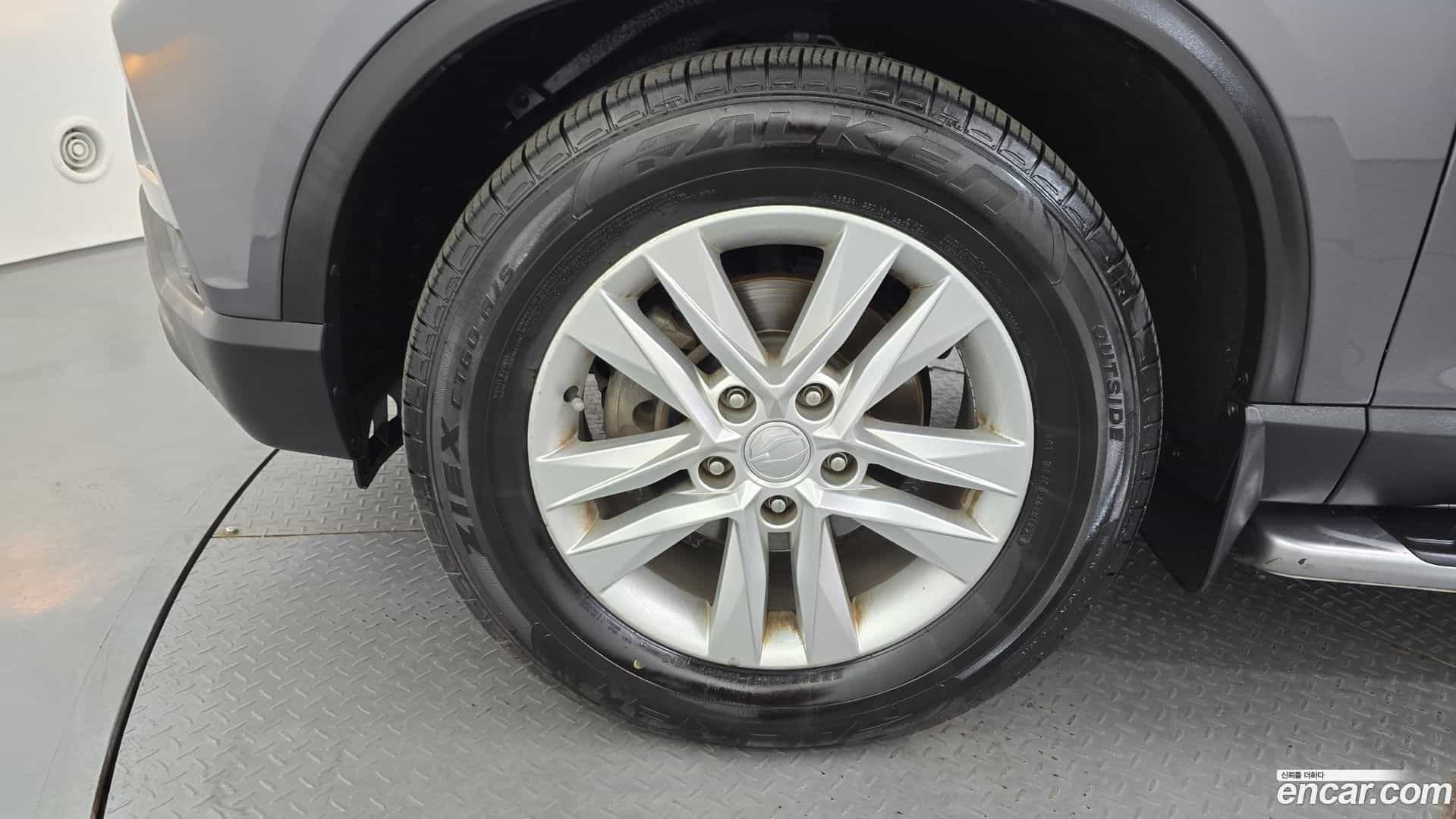 Rexton KG Mobility 2019.0-OUTER-005