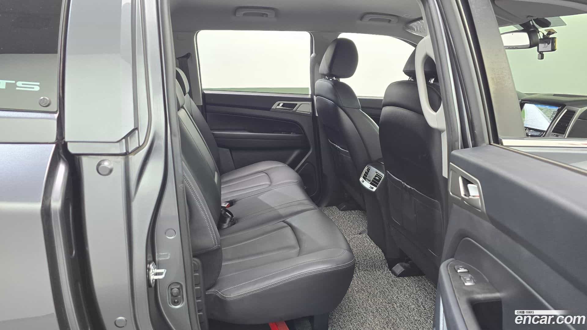 Rexton KG Mobility 2019.0-OPTION-016