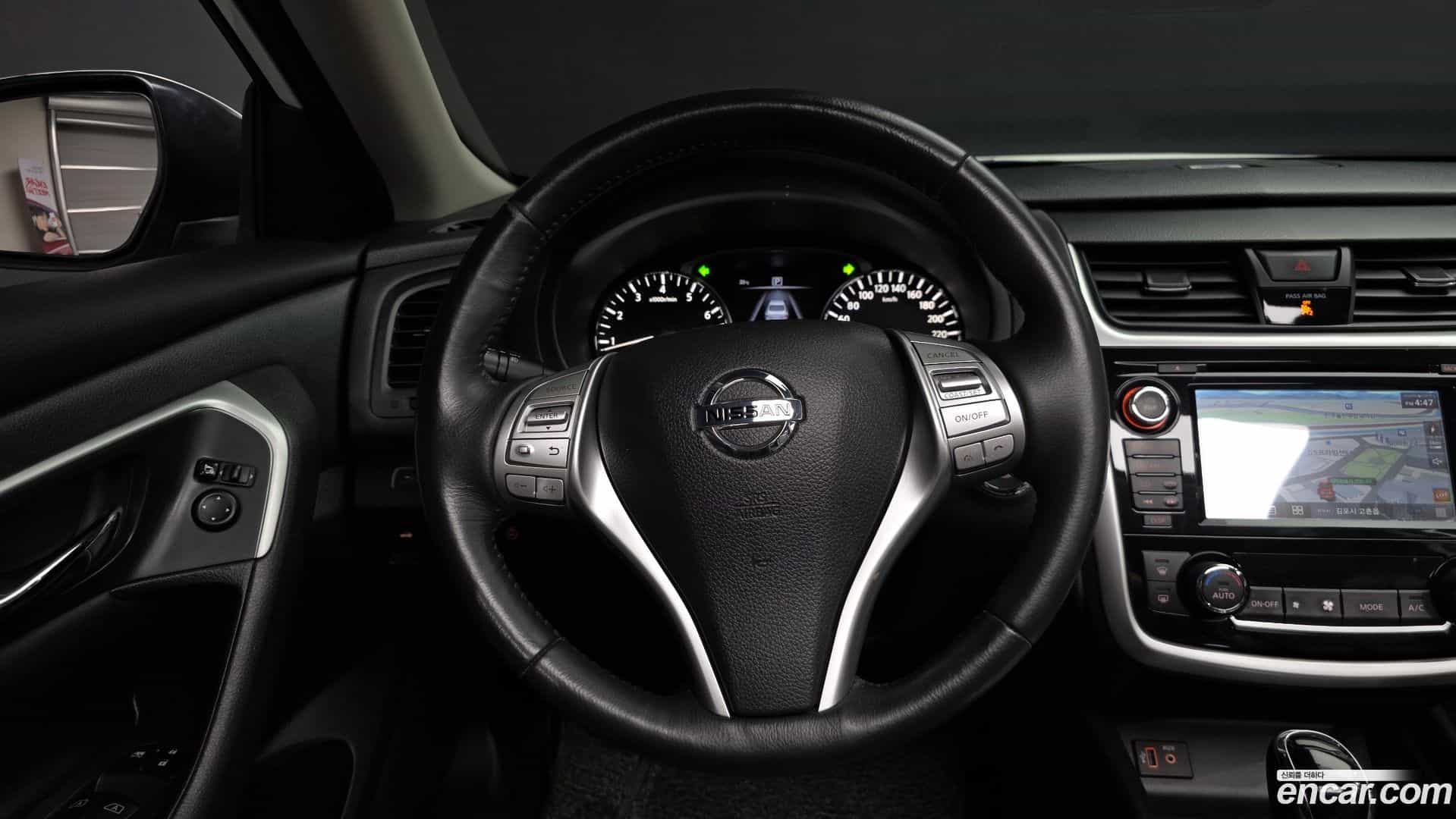 Altima Nissan 2018.7-OPTION-017