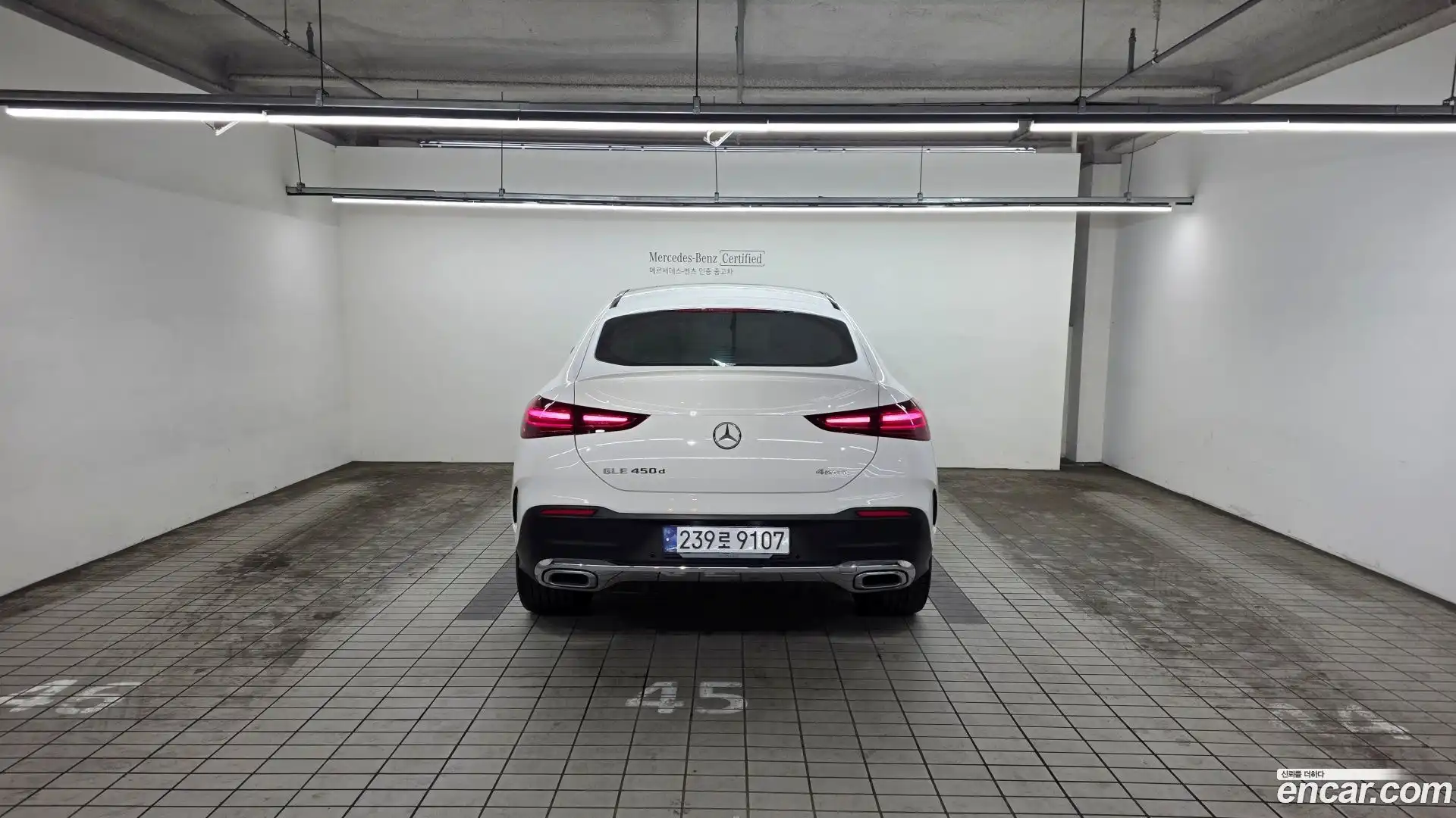 GLE-Class Mercedes-Benz 2023.11-OUTER-004