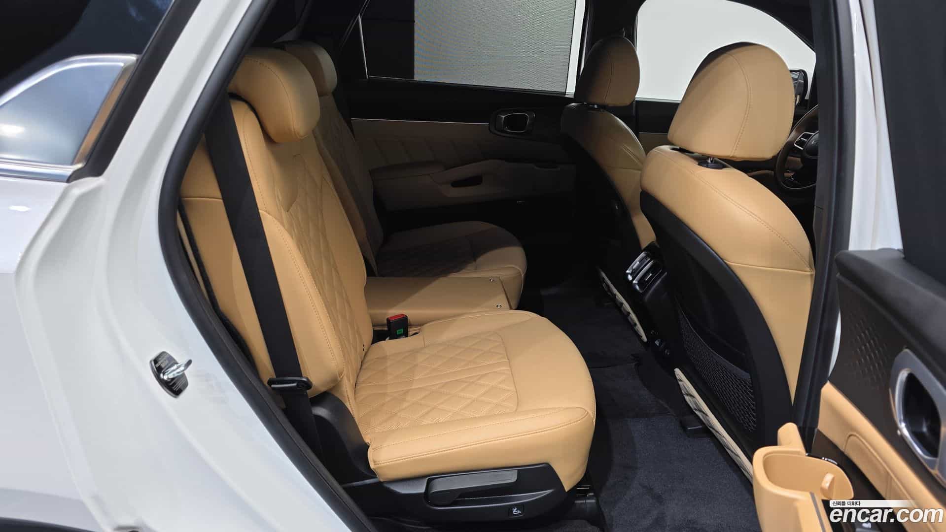 Sorento Kia 2022.4-OPTION-015