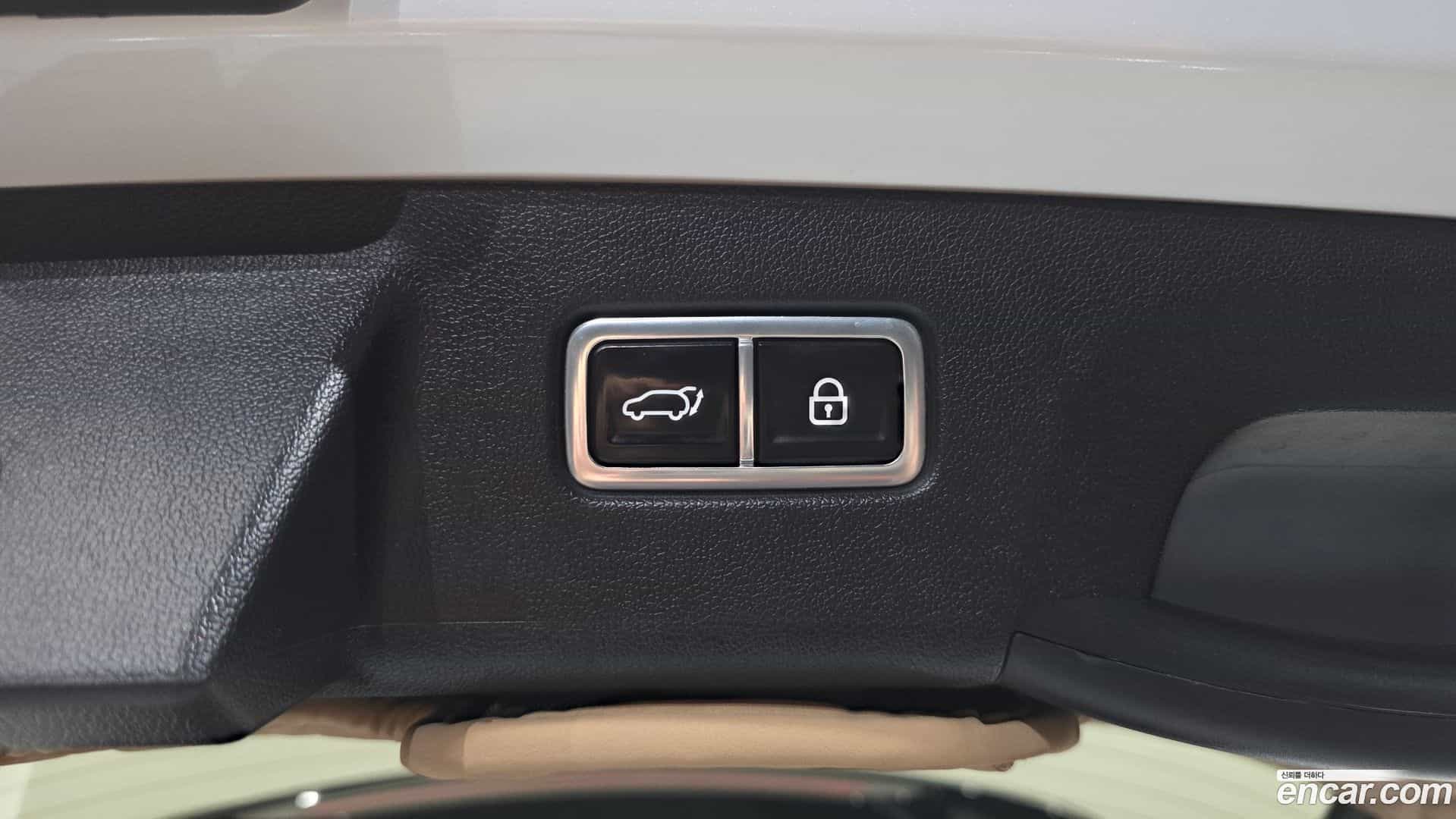 Sorento Kia 2022.4-OPTION-041