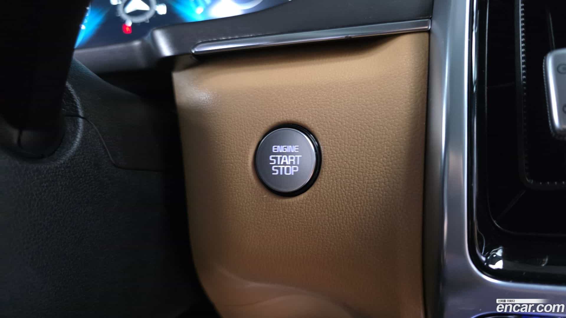 Sorento Kia 2022.4-OPTION-053