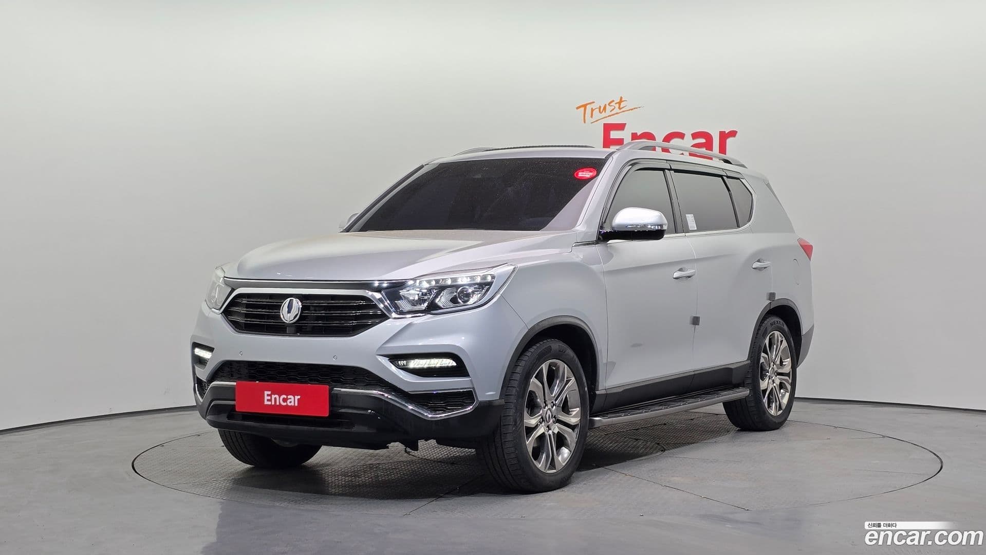 Main__Slider__Photo:Rexton KG Mobility 2017.8-0