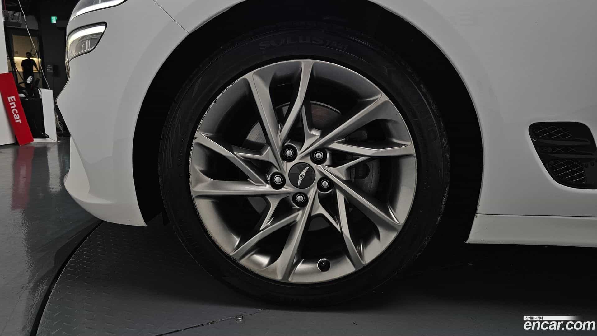 G70 Genesis 2022.4-OUTER-005