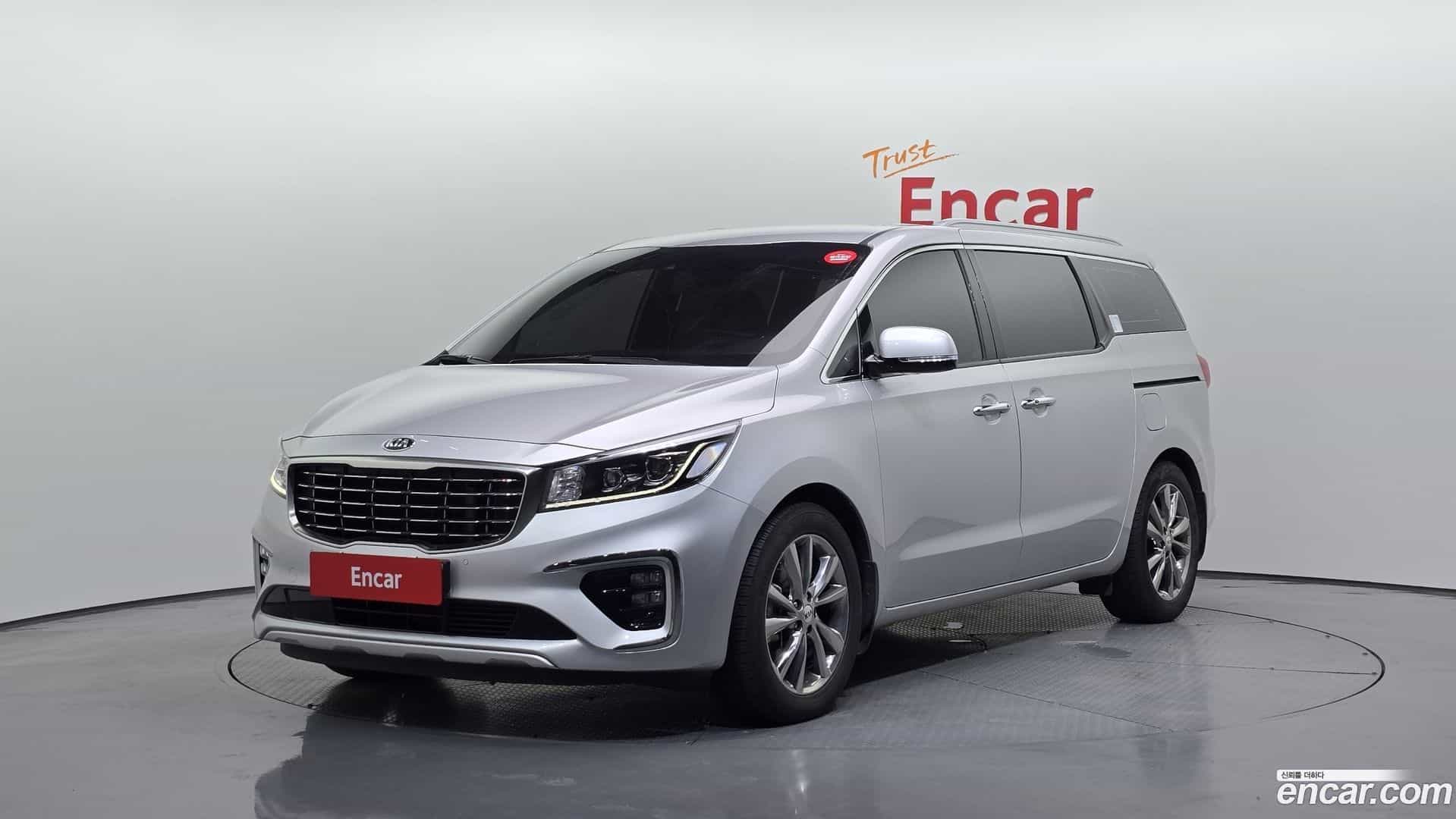 Canival Kia 2019.11-OUTER-001