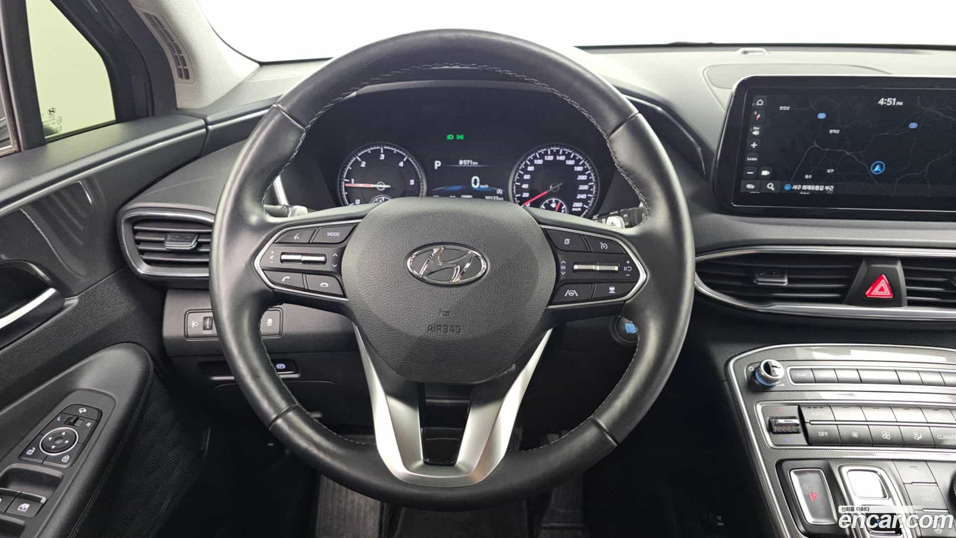 Santafe Hyundai 2022.8-OPTION-016