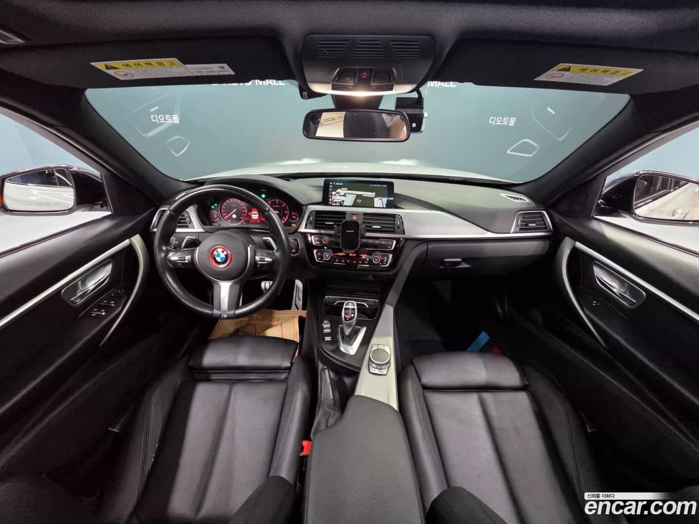 3-Series BMW 2018.11-INNER-007