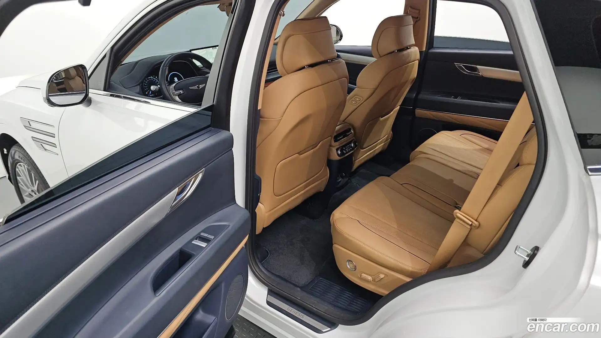 GV80 Genesis 2023.3-INNER-036
