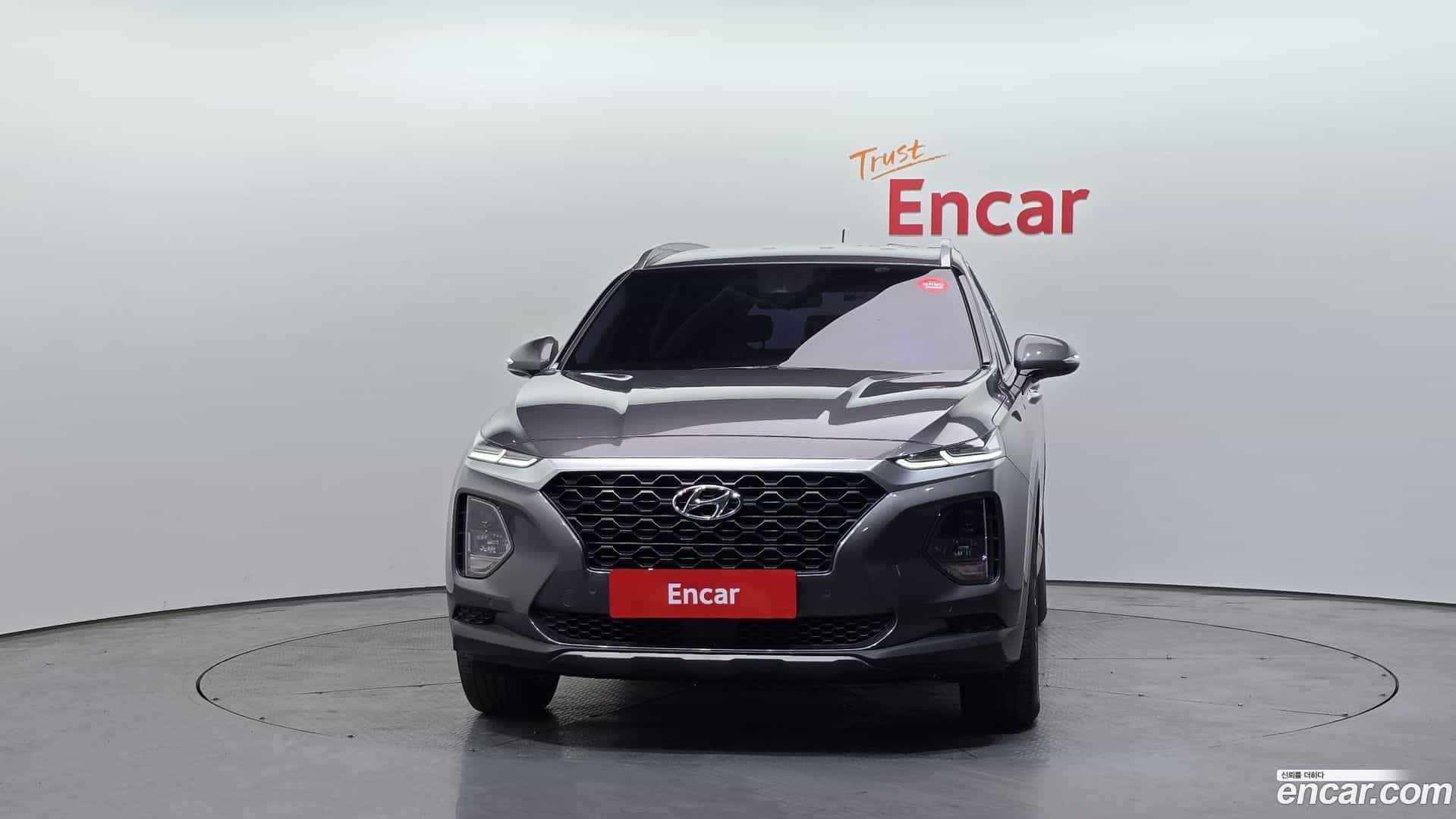 Santafe Hyundai 2018.4-OUTER-003