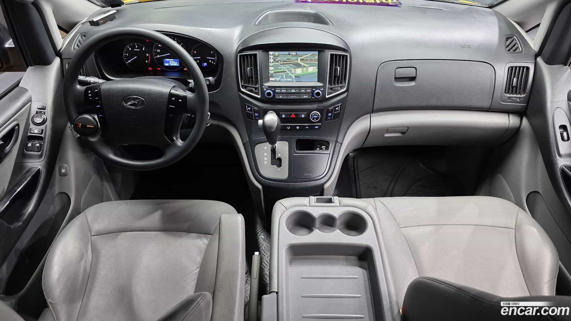 Starex Hyundai 2018.5-INNER-007