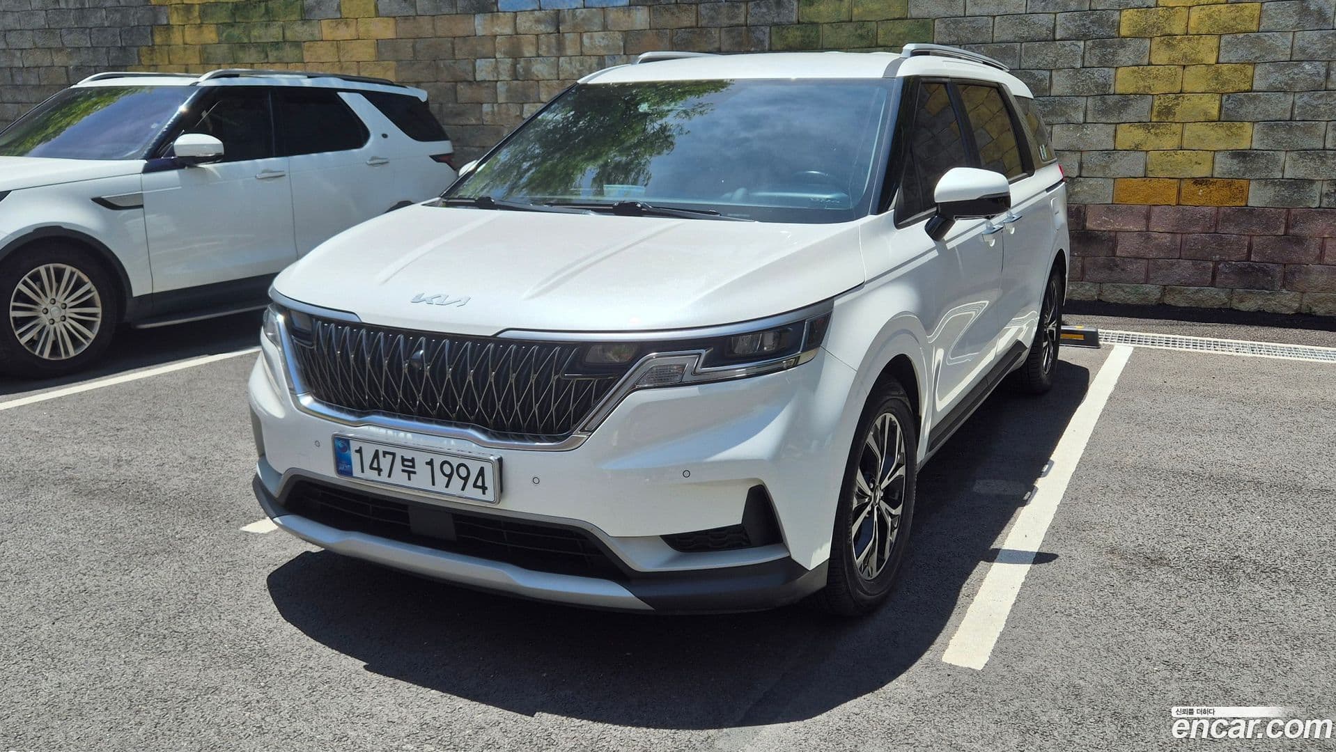 Main__Slider__Photo:Canival Kia 2021.5-0
