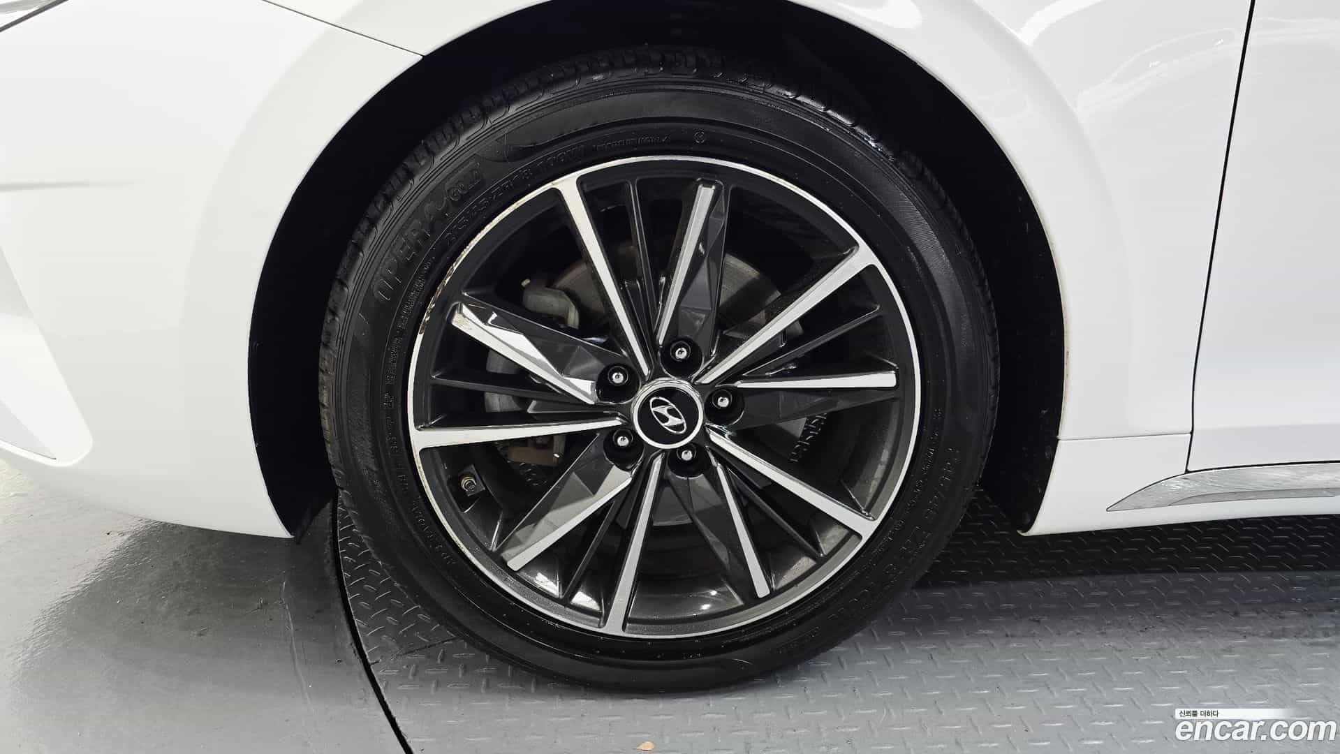 Grandeur Hyundai 2021.9-OUTER-005