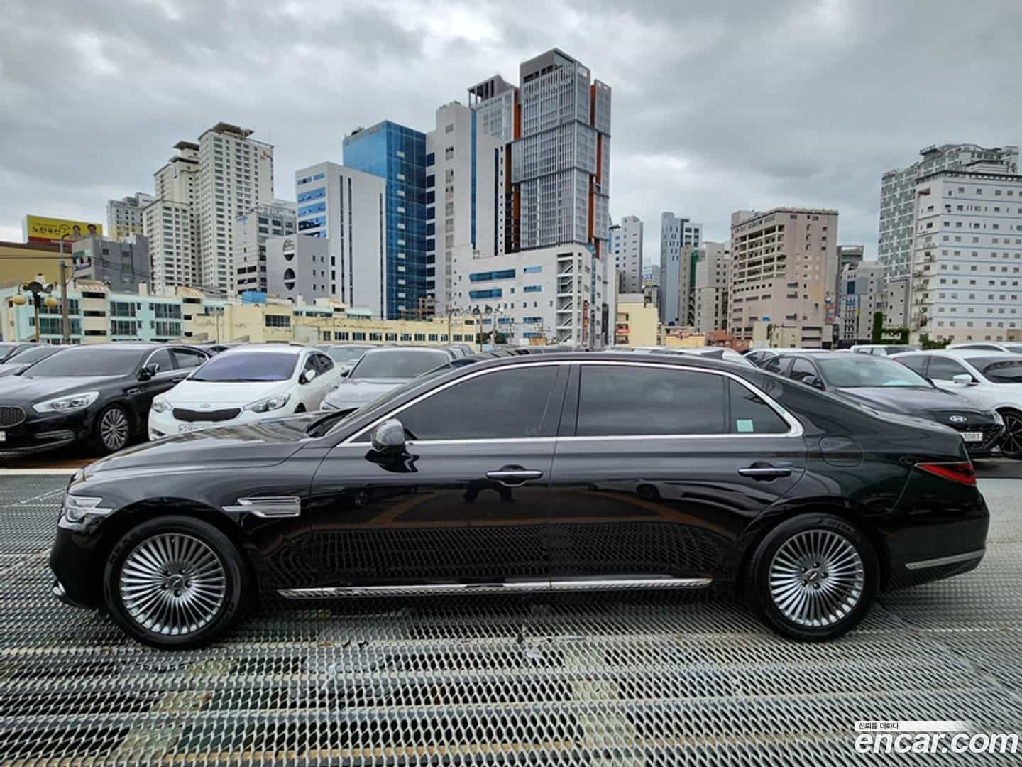 G90 Genesis 2019.11-OUTER-003