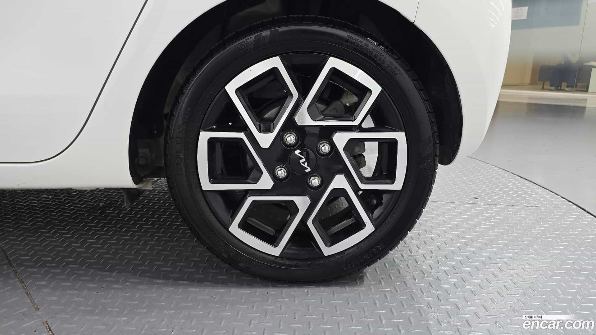 RAY Kia 2023.10-OUTER-031