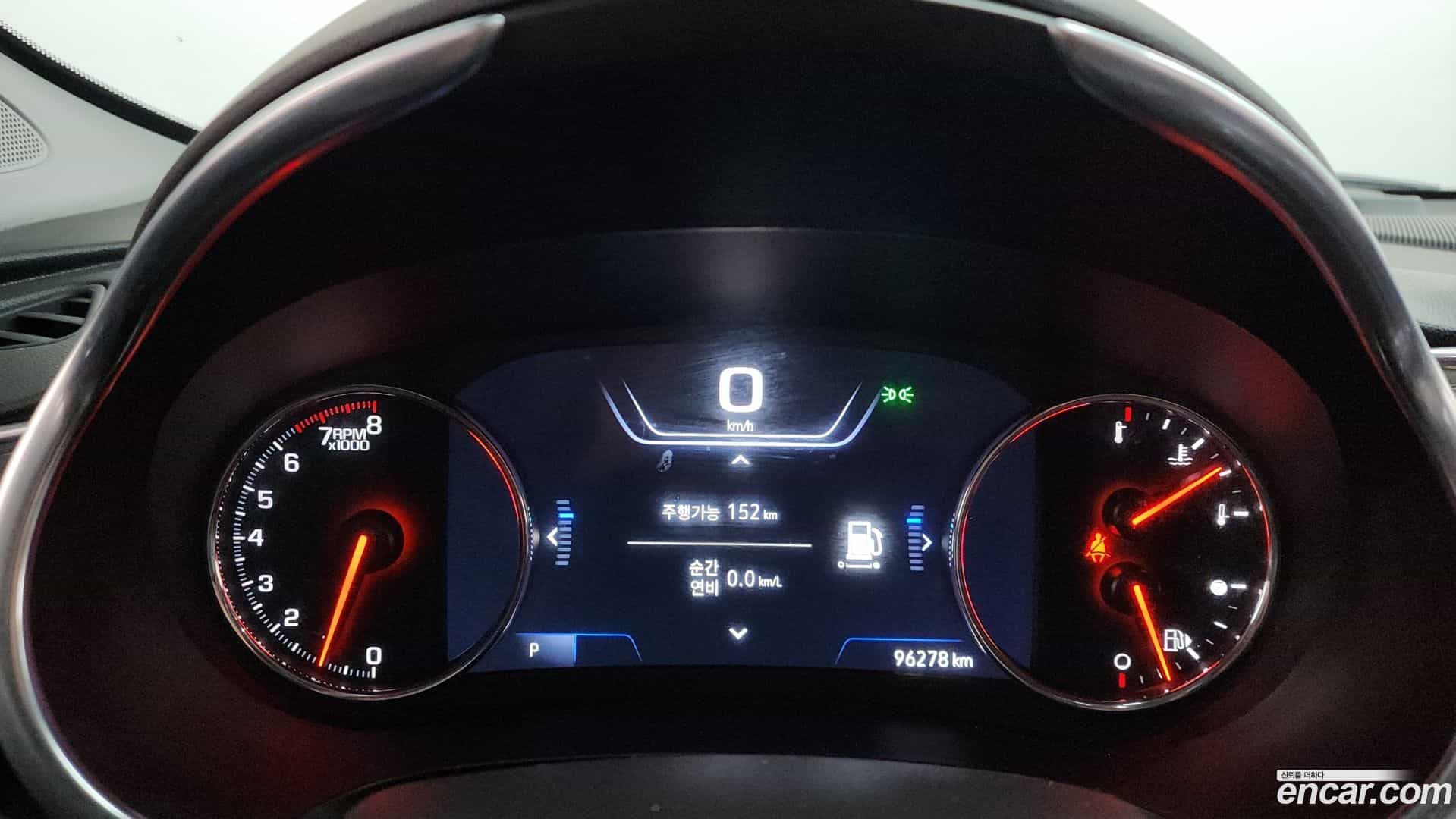 Malibu Chevrolet 2021.5-INNER-008