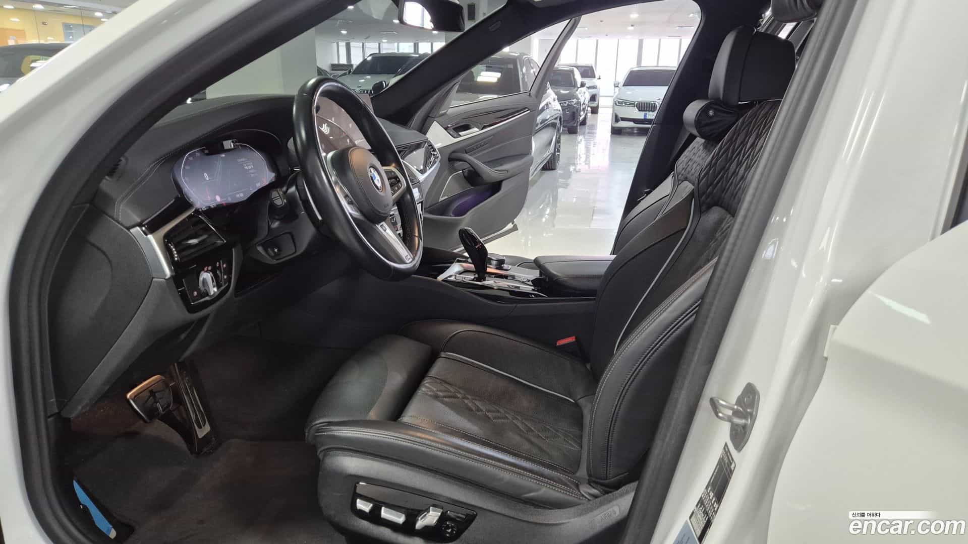 5-Series BMW 2022.7-INNER-010