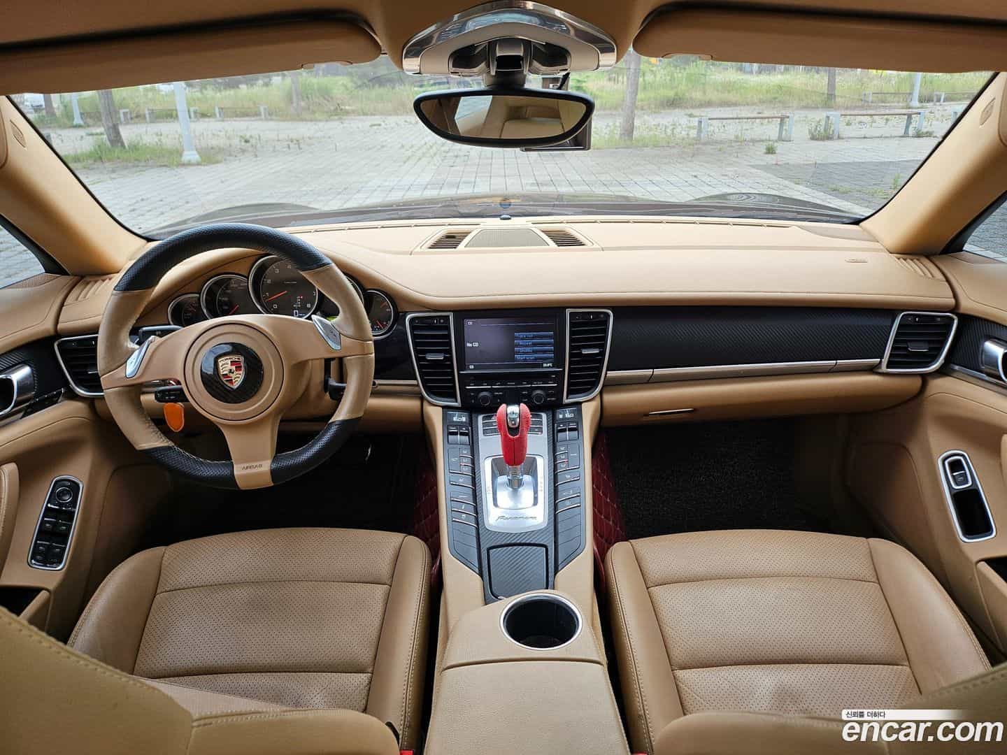 Panamera Porsche 2011.4-OPTION-020