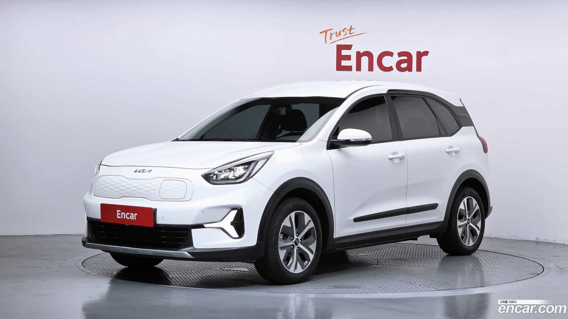 Niro Kia 2022.8-OUTER-001