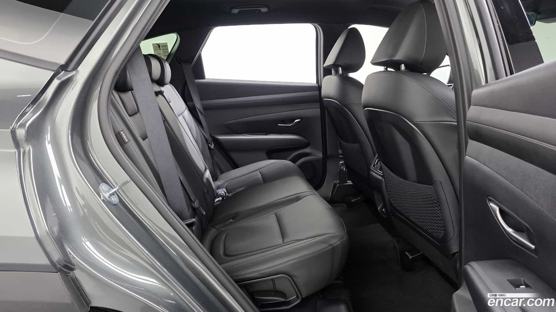 Tucson Hyundai 2025.9-OPTION-015