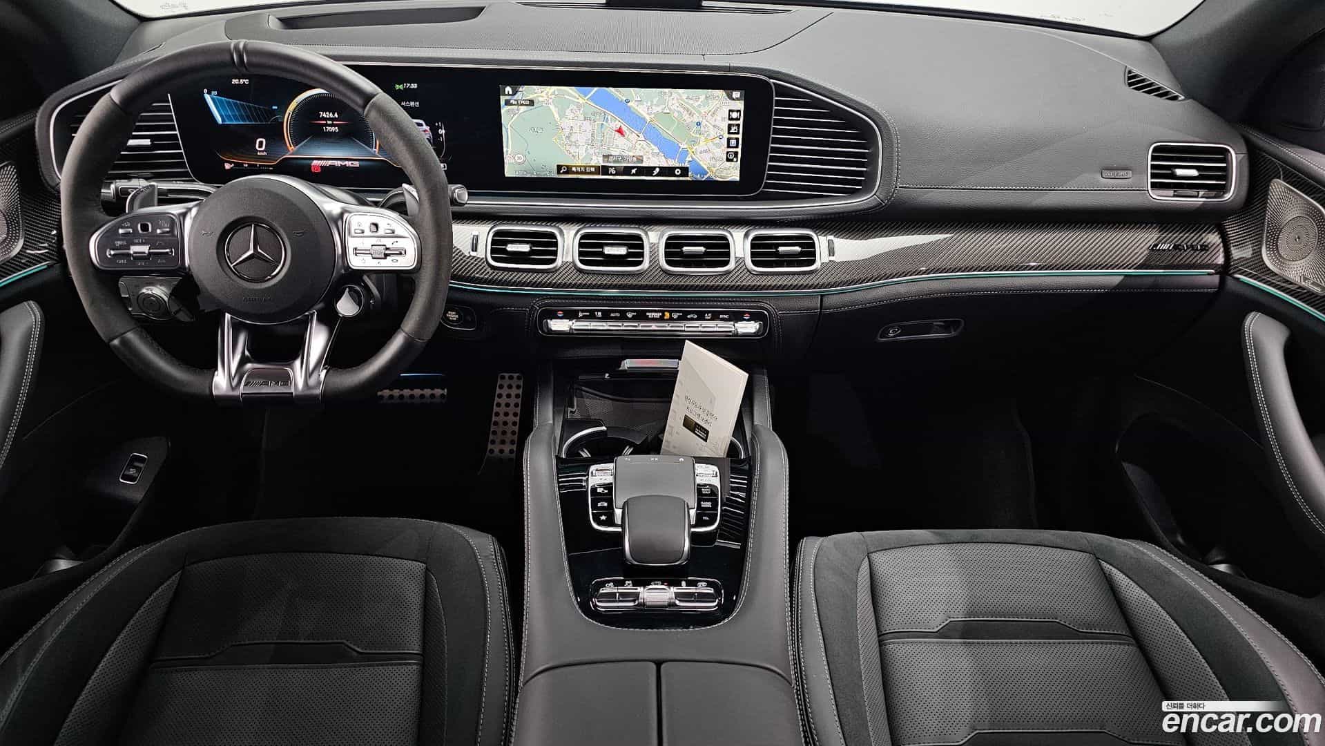 GLE-Class Mercedes-Benz 2022.8-INNER-007
