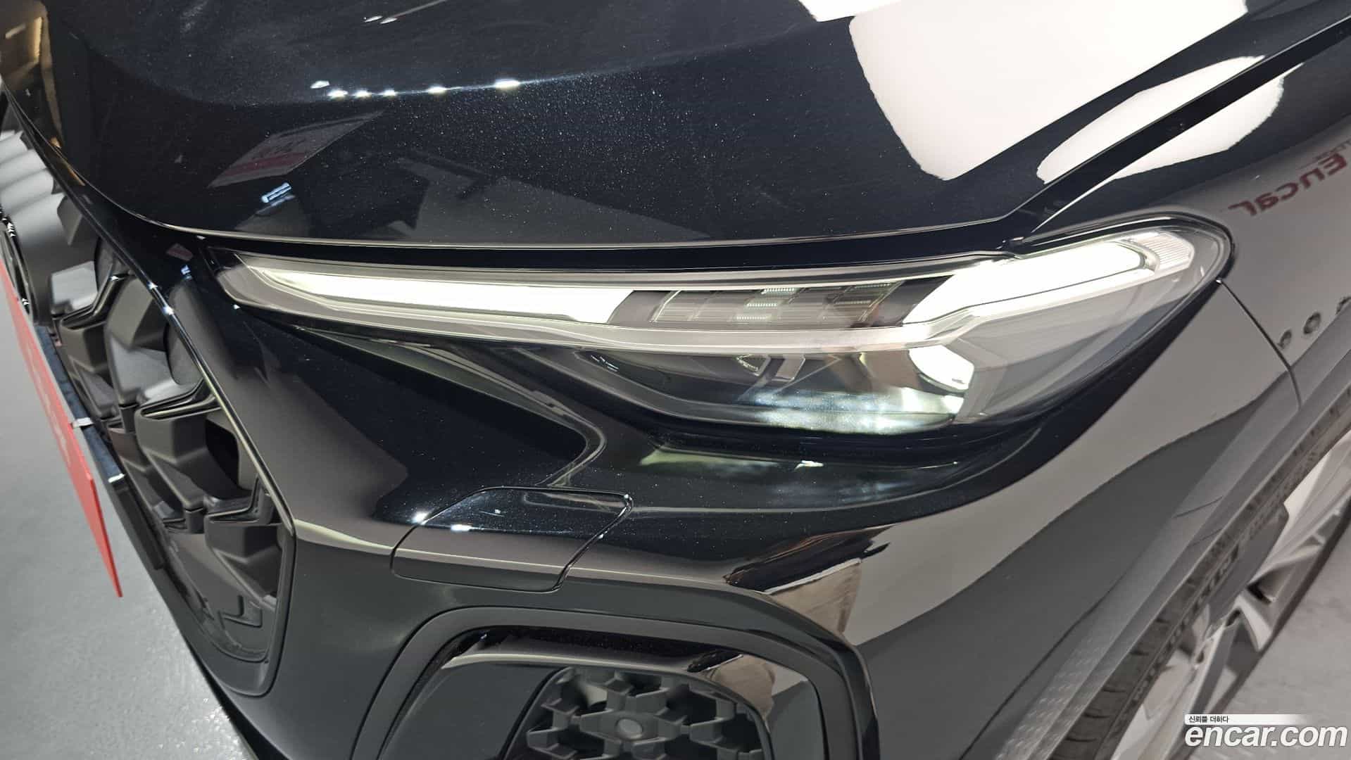Q5 Audi 2025.11-OUTER-032