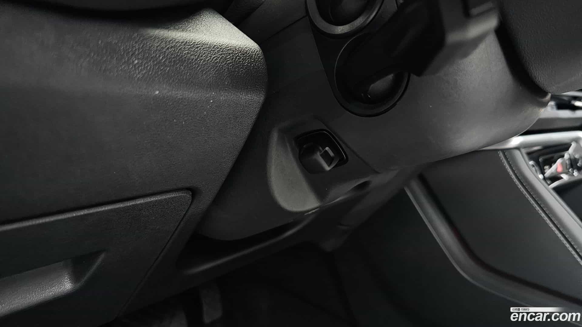Q5 Audi 2025.11-OPTION-044