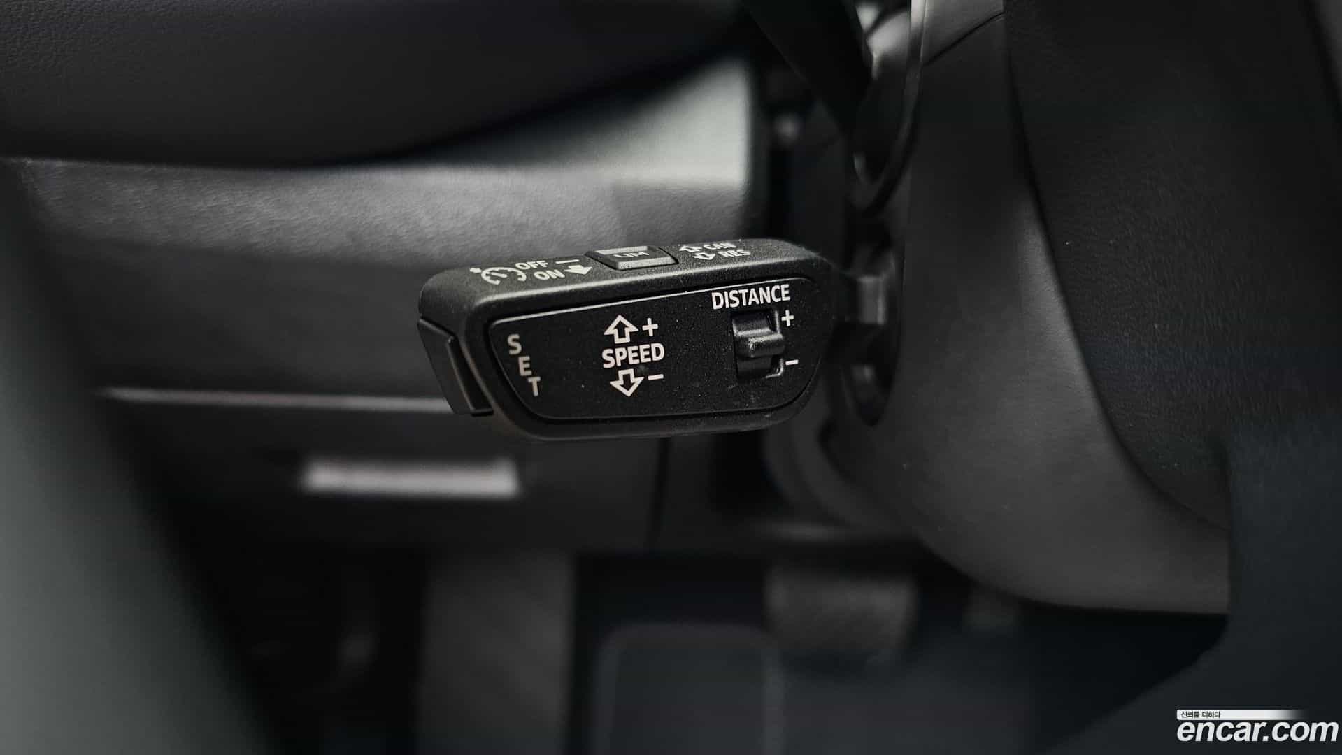 Q5 Audi 2025.11-OPTION-045