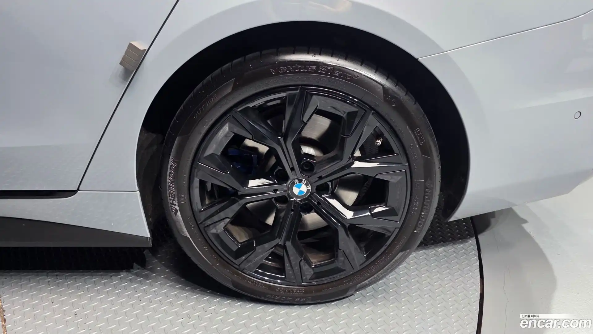 4-Series BMW 2023.7-OUTER-031