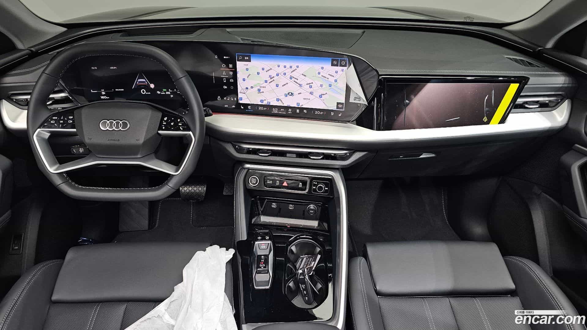 Q5 Audi 2025.11-INNER-007