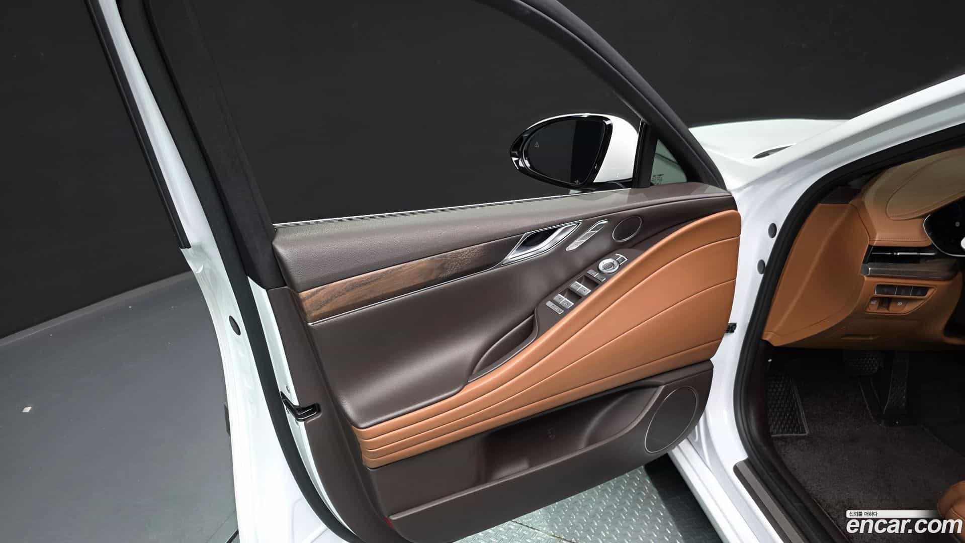 G80 Genesis 2023.5-INNER-034