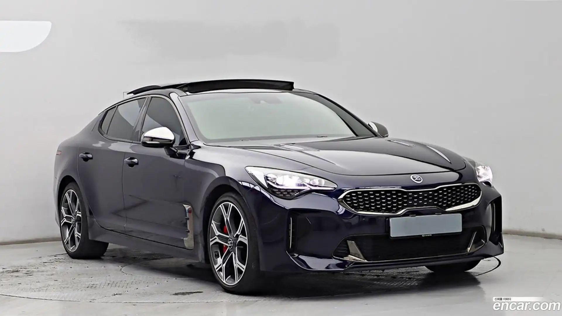 Stinger Kia 2019.2-OUTER-003