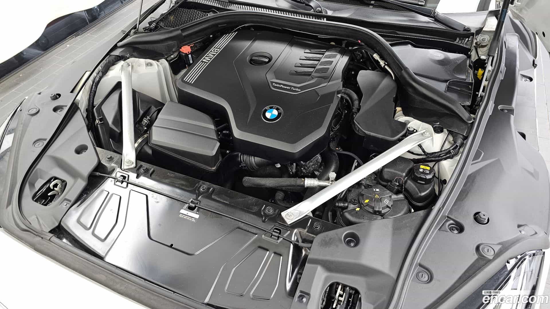 Z4 BMW 2022.0-OUTER-006