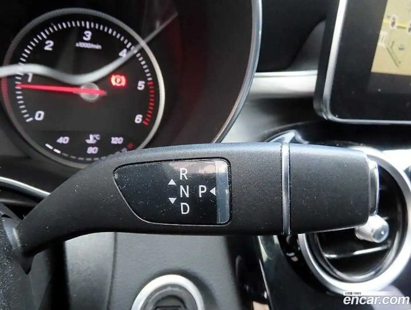 C-Class Mercedes-Benz 2016.4-OPTION-015