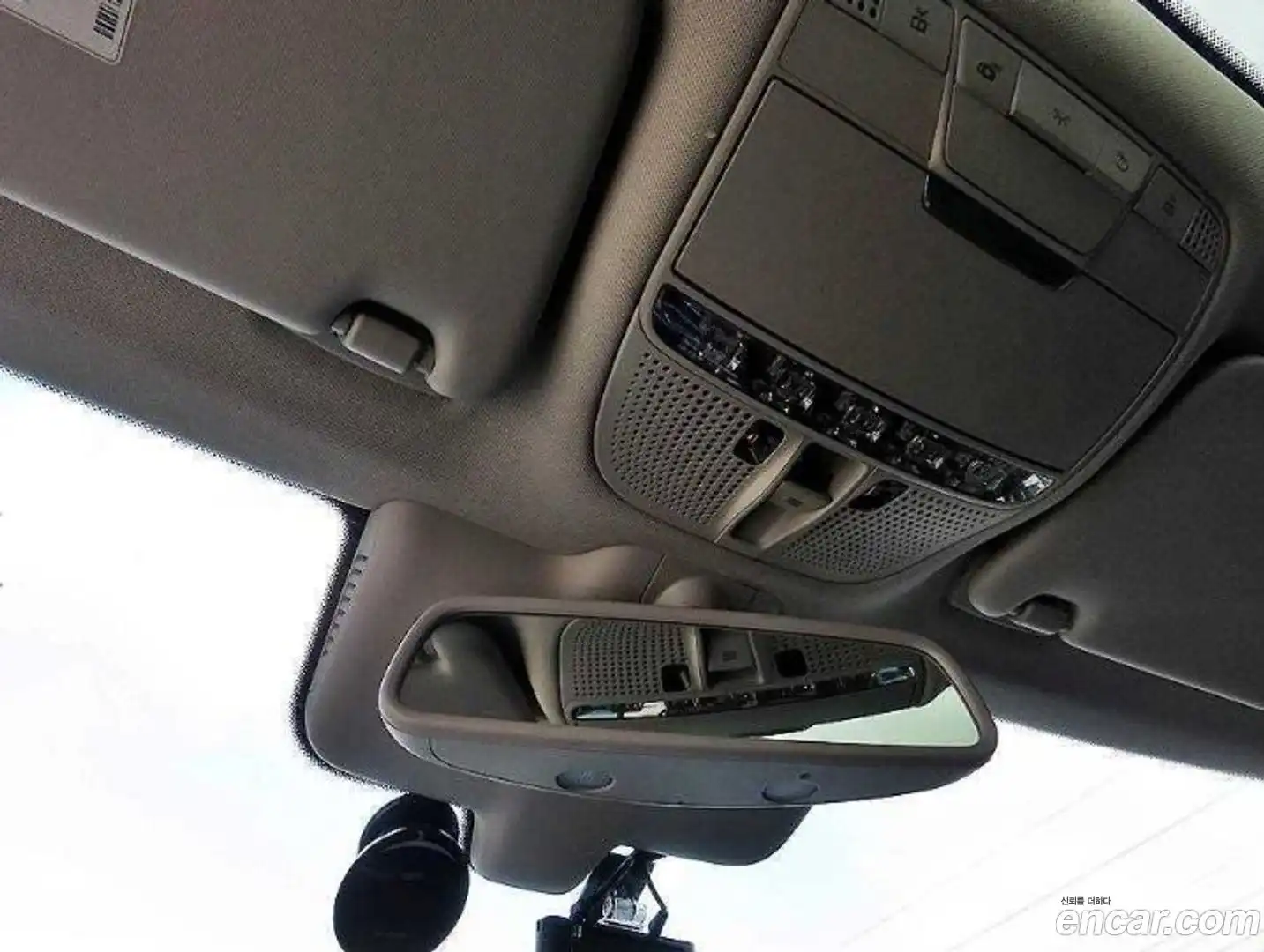 C-Class Mercedes-Benz 2016.4-OPTION-020
