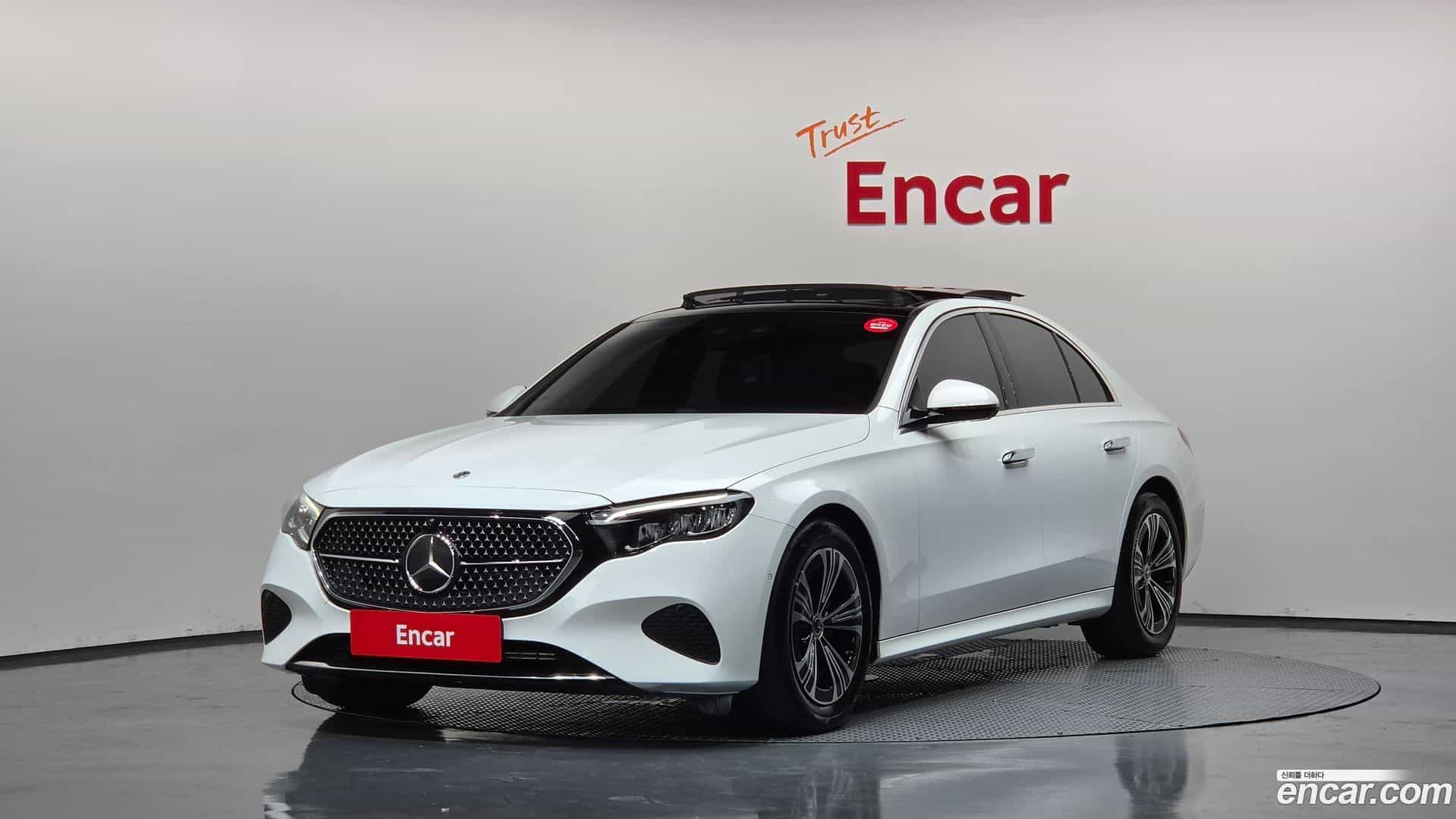E-Class Mercedes-Benz 2025.3-OUTER-001