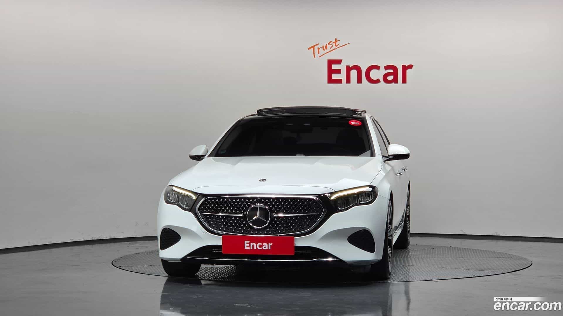 E-Class Mercedes-Benz 2025.3-OUTER-003