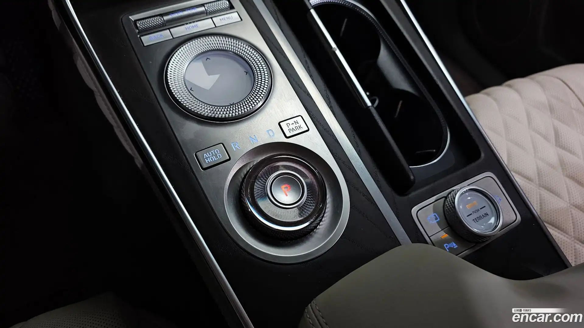 GV80 Genesis 2022.6-INNER-009