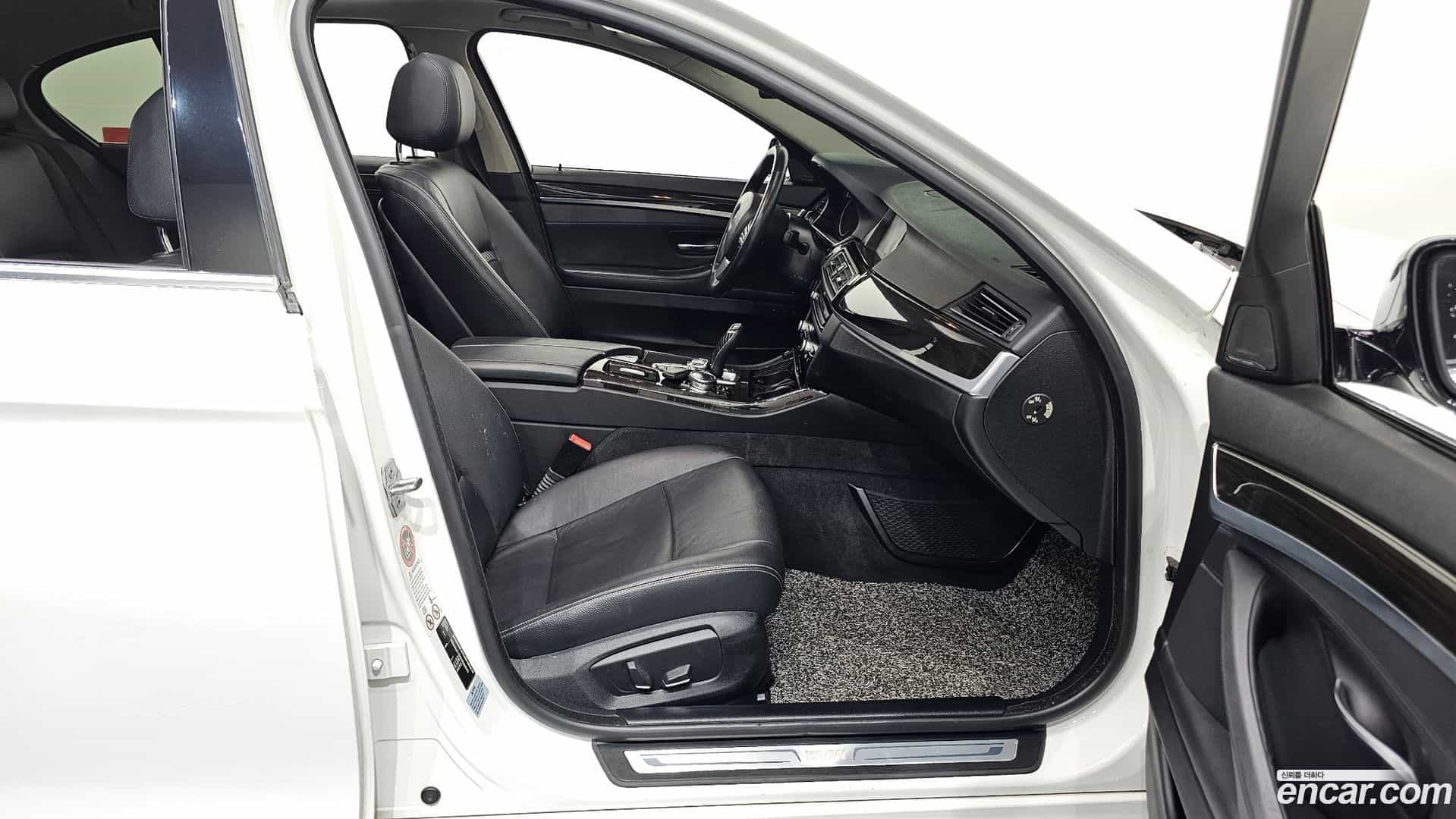 5-Series BMW 2013.9-OPTION-015