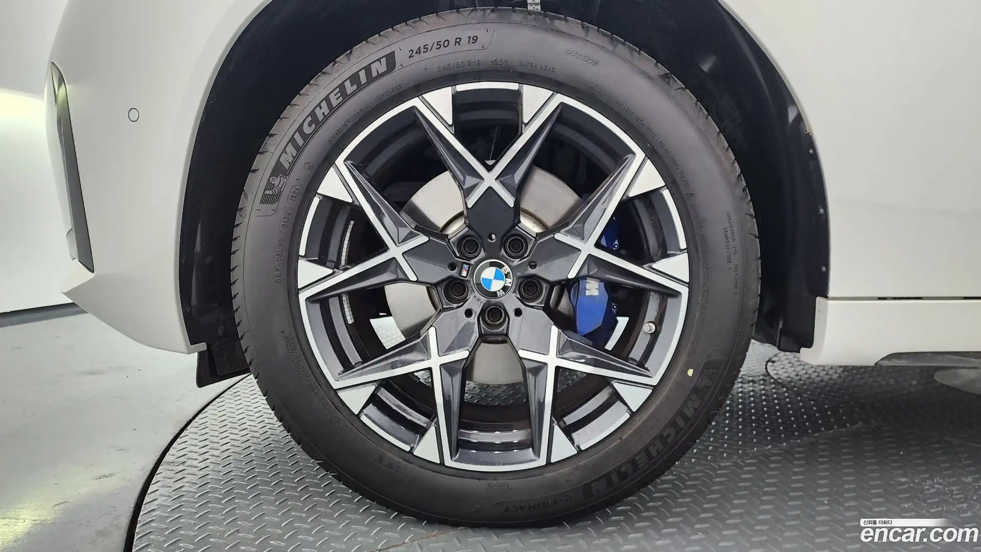 X3 BMW 2025.10-OUTER-005