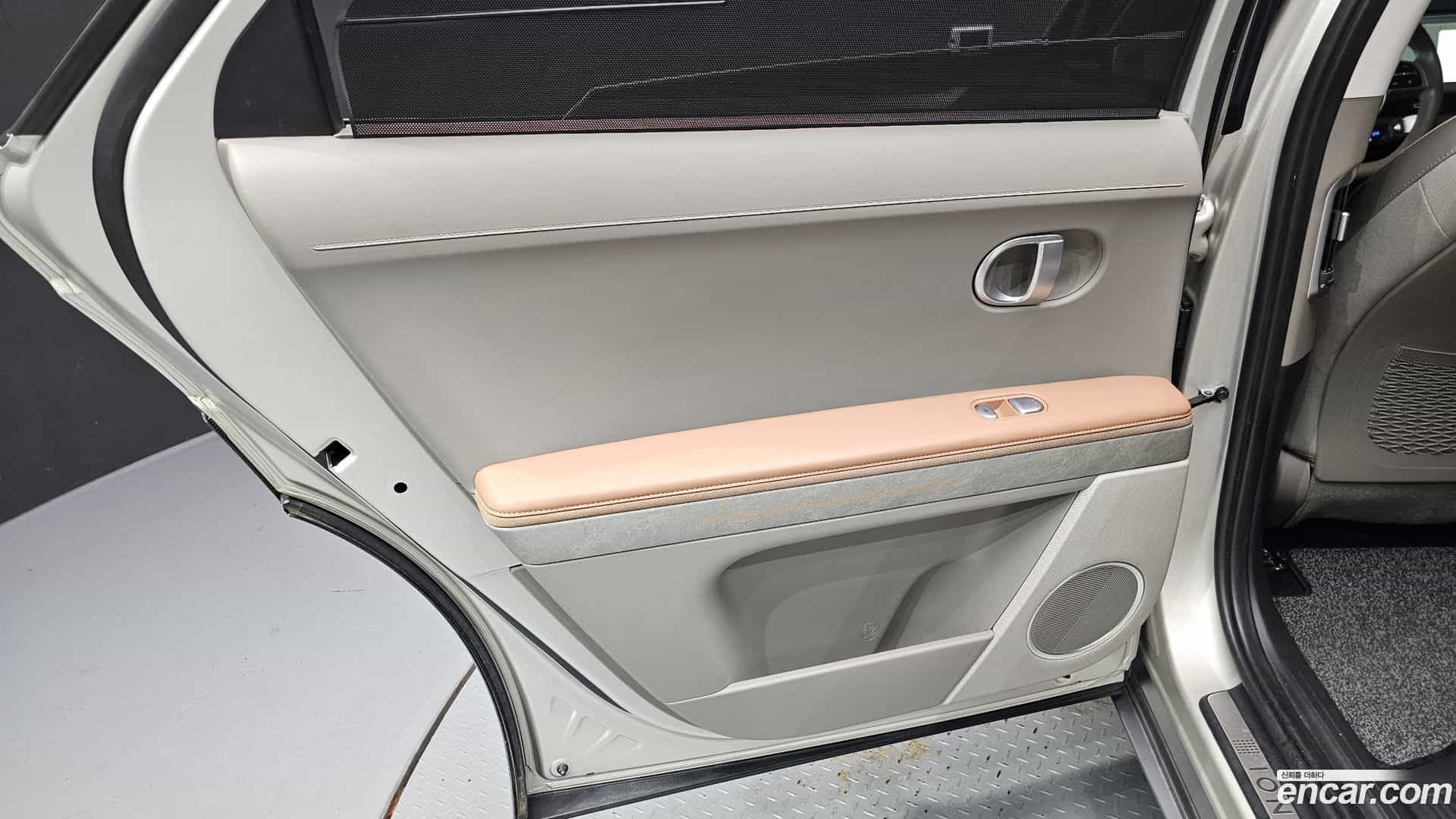 Ioniq5 Hyundai 2022.5-INNER-035