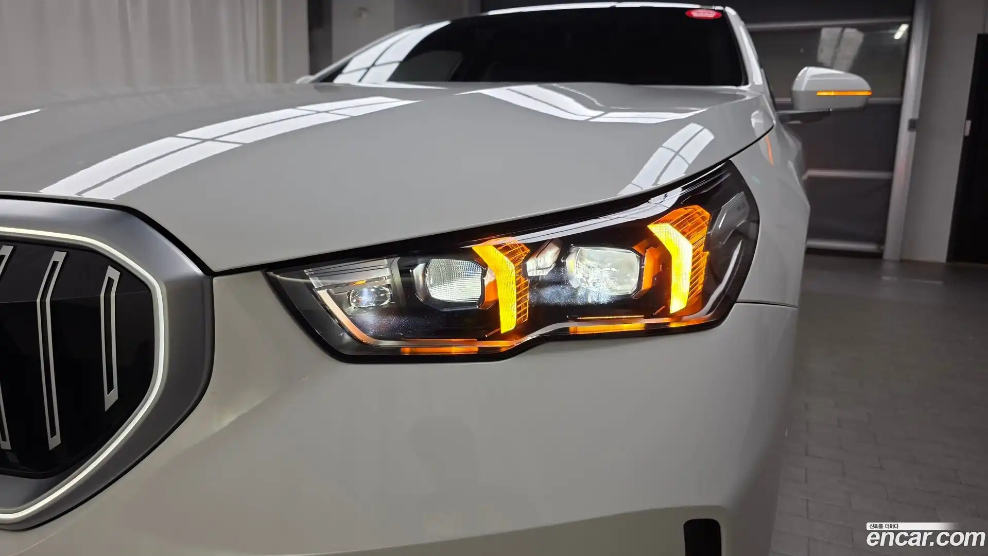 5-Series BMW 2023.9-OUTER-032