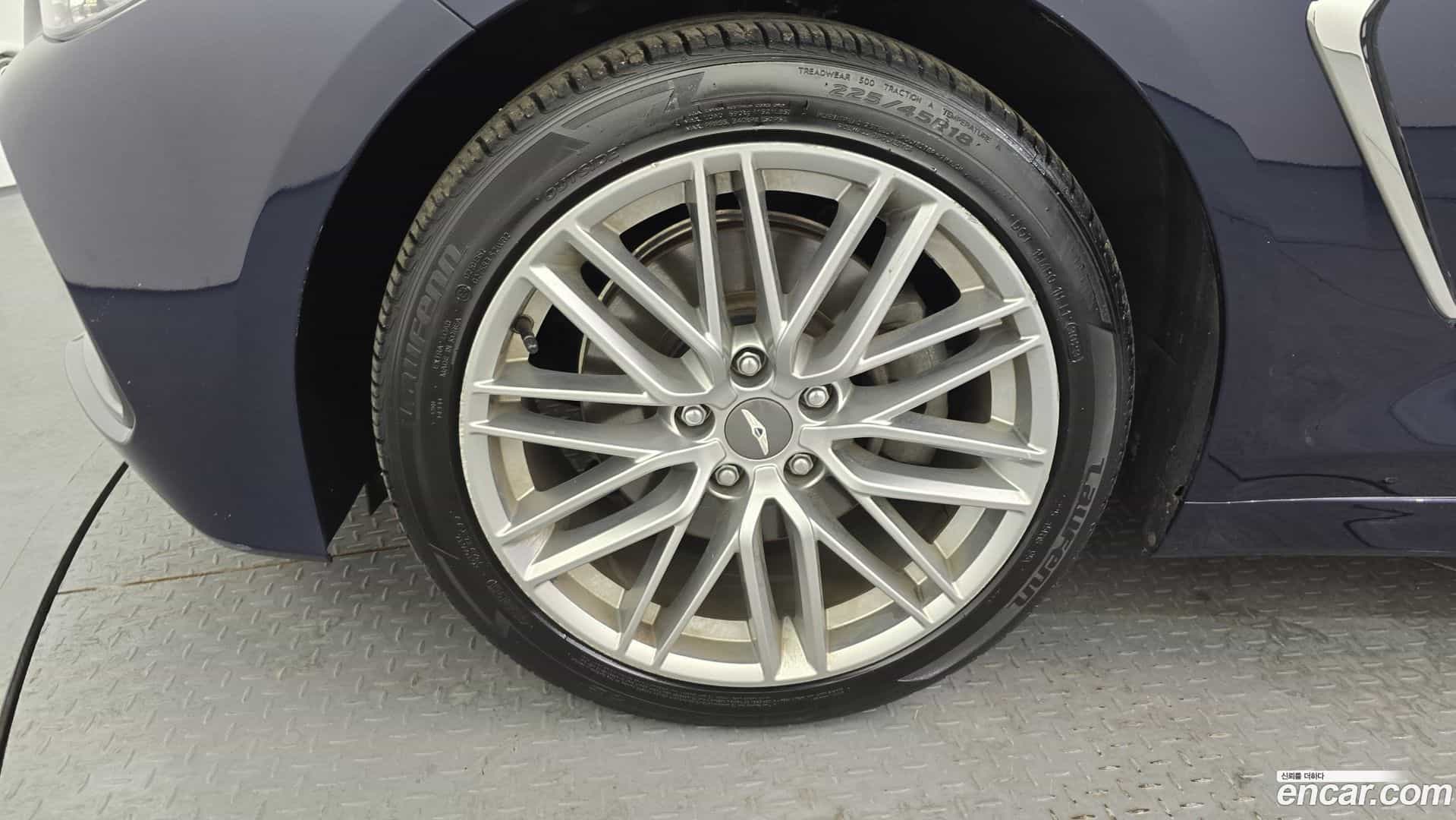G70 Genesis 2020.3-OUTER-005